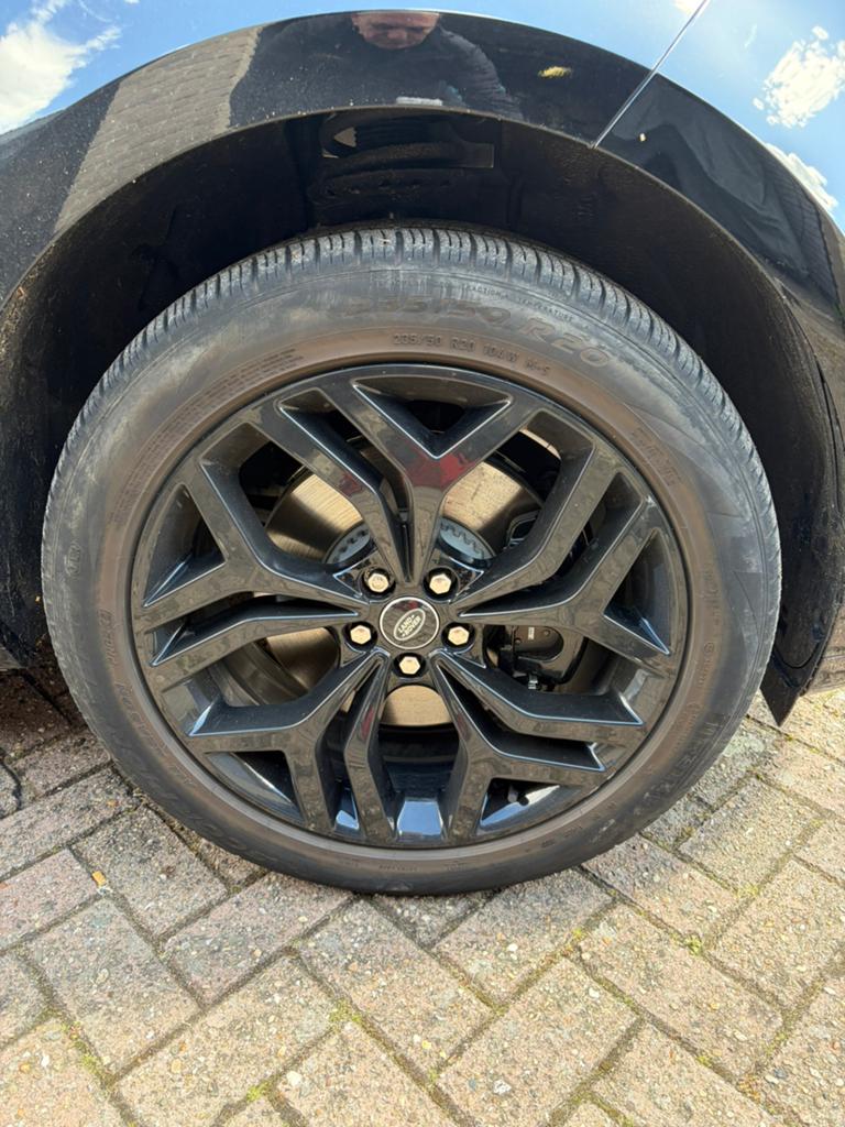 range rover evoque wielen zwart, Ophalen, Banden en Velgen, 235 mm, All Season
