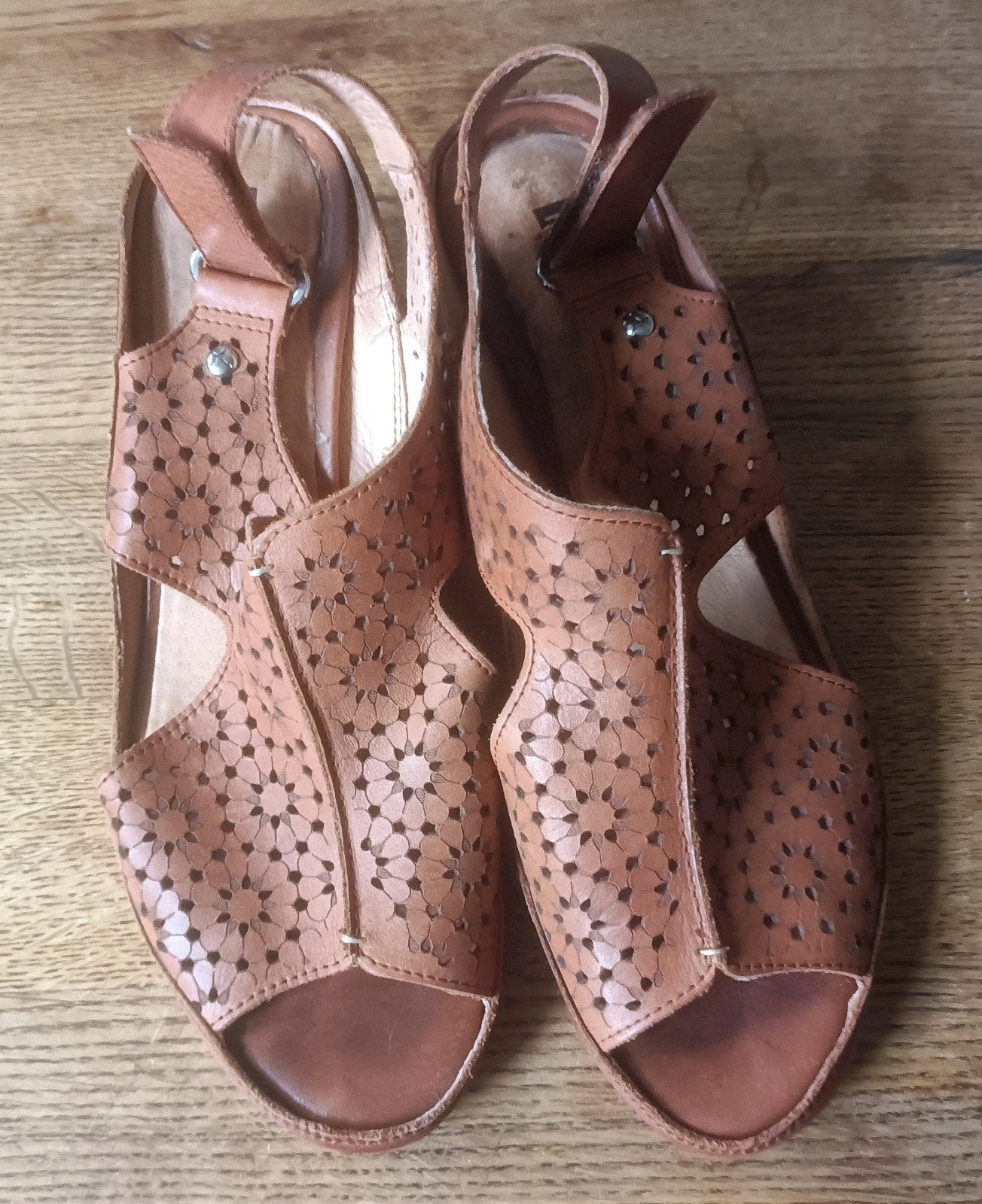 Peeptoe Pikolinos maat 40 gedragen, Bruin, Gedragen, Pikolinos, Sandalen of Muiltjes