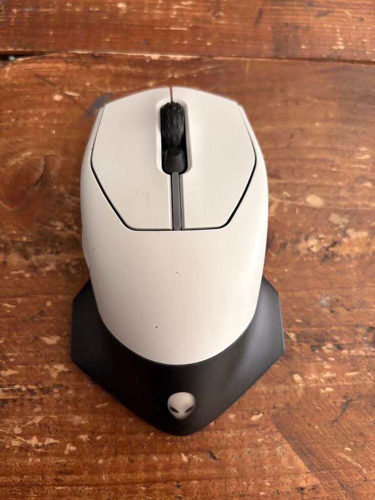 Alienware 610M gaming muis, Muis, Gaming muis, Ophalen of Verzenden, Zo goed als nieuw
