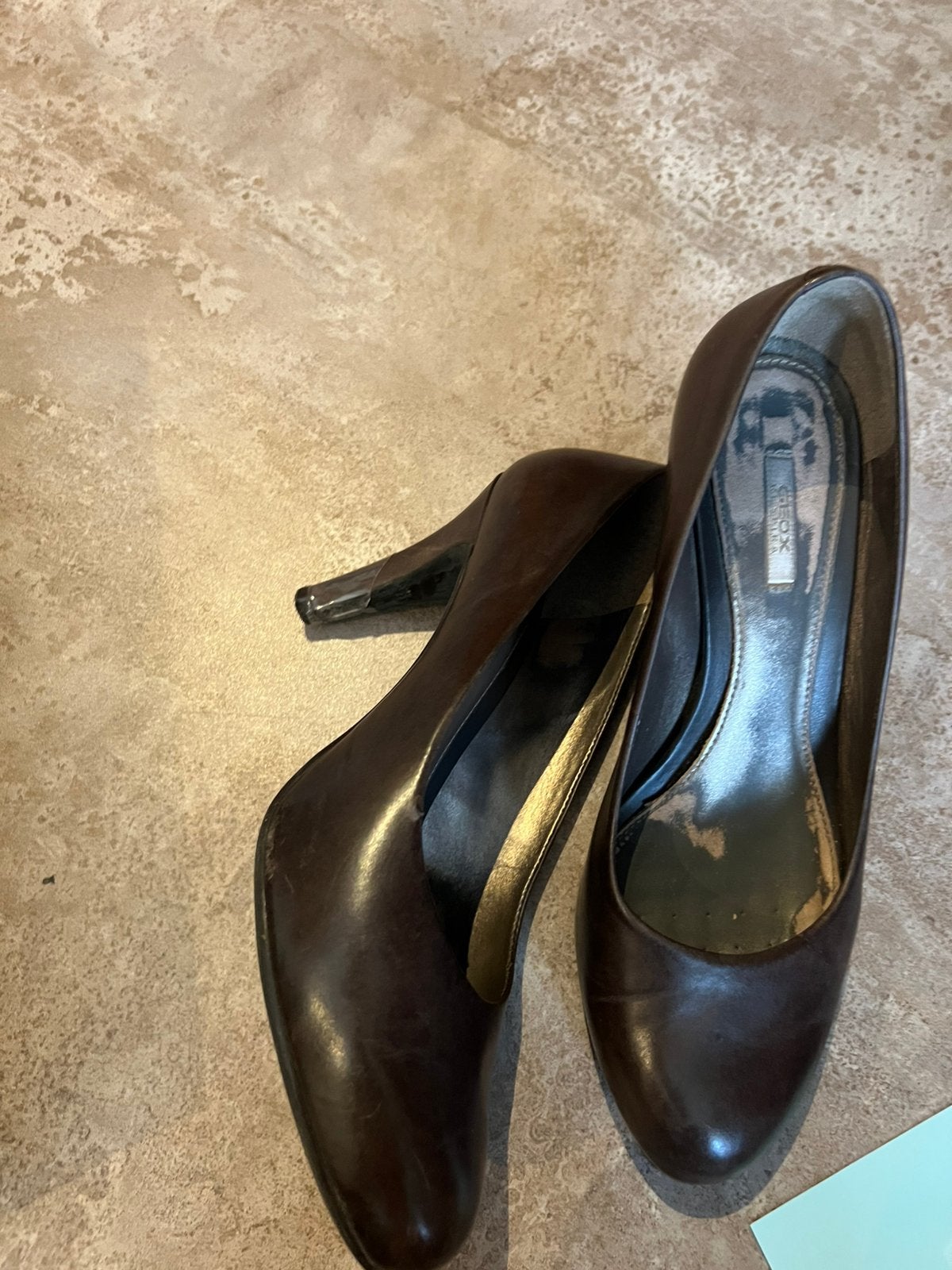 GEOX pumps maat 37 zgan, Kleding | Dames, Pumps, Zwart, Ophalen of Verzenden, Zo goed als nieuw