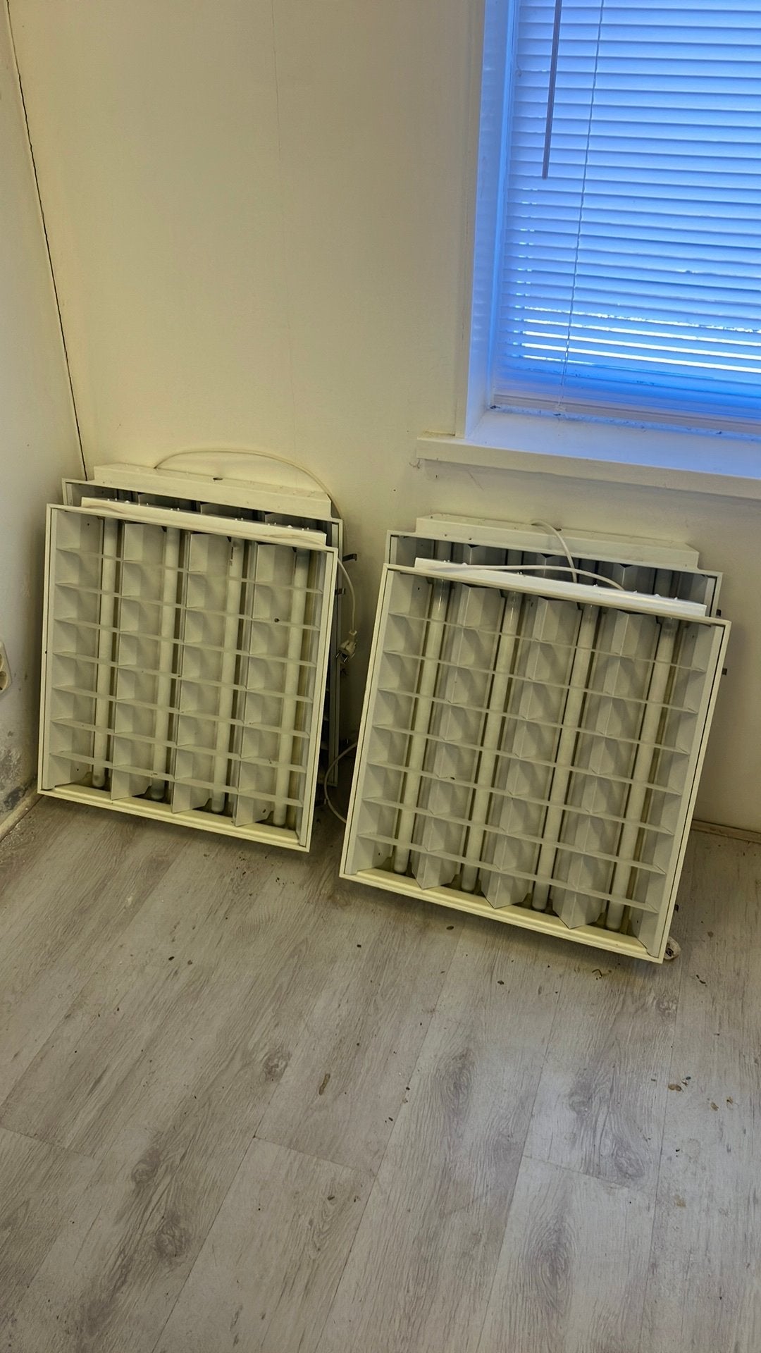 Lichtbakken voor systeemplafond + extra lampen., Ophalen, Gebruikt, Minder dan 50 watt, Overige typen