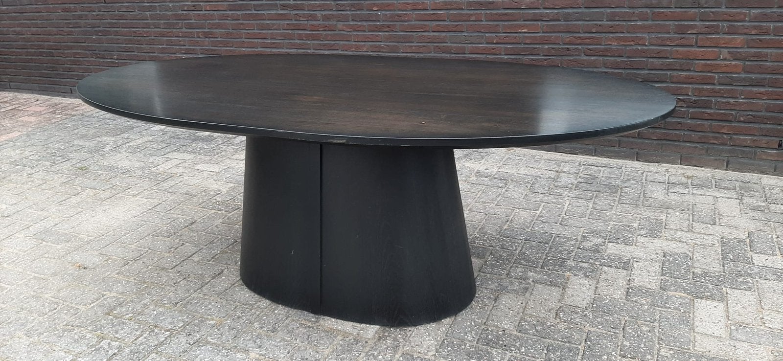Ovale eiken tafel met kolompoot, Ophalen, 100 tot 150 cm, 200 cm of meer, Zo goed als nieuw