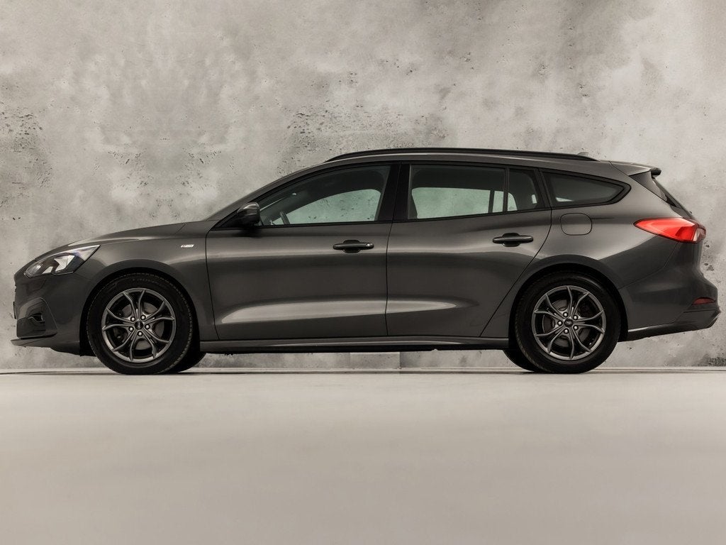 Ford FOCUS Wagon 1.5 EcoBoost ST Line 150Pk Automaat (APPLE, Auto's, Ford, 12 maanden, Stof, 3 cilinders, 1387 kg