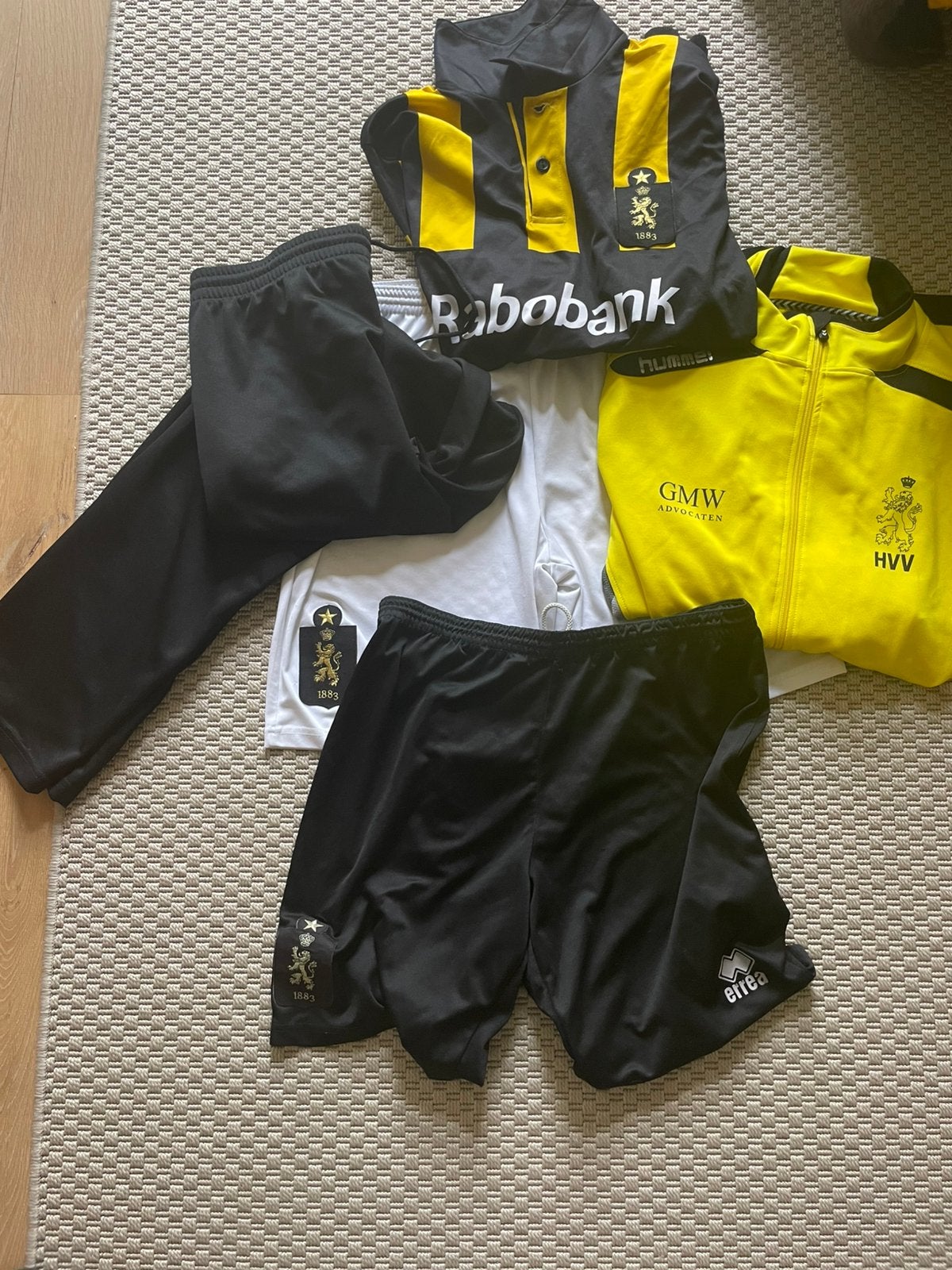 Set HVV team kleding voetbal 5 delig, Ophalen of Verzenden, Gedragen, Maat 56/58 (XL)