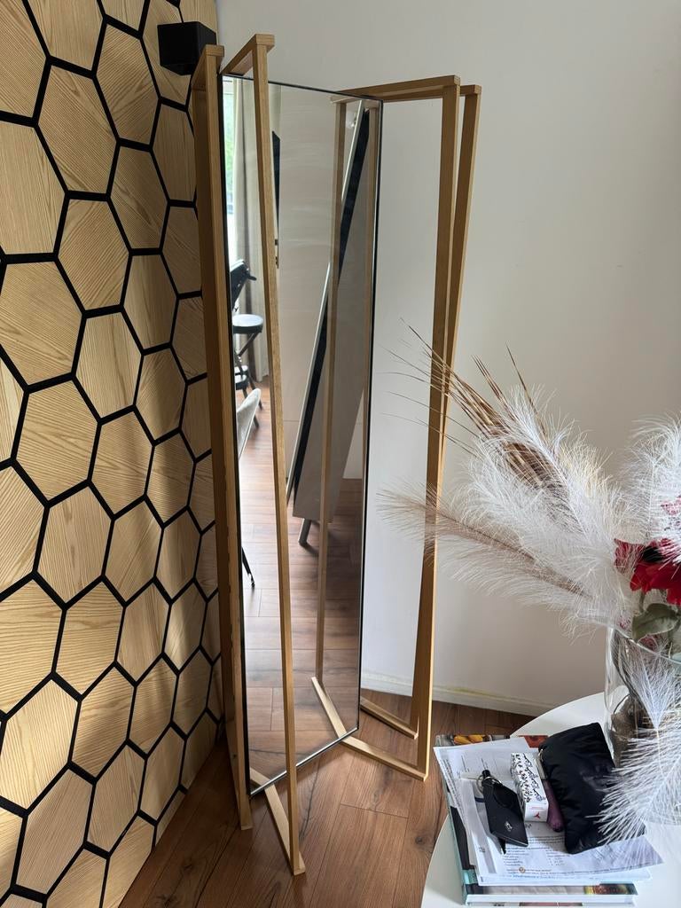 Spiegels ca. 180/200cm hoog x 40cm - Staand, Huis en Inrichting, Woonaccessoires | Spiegels, Ophalen