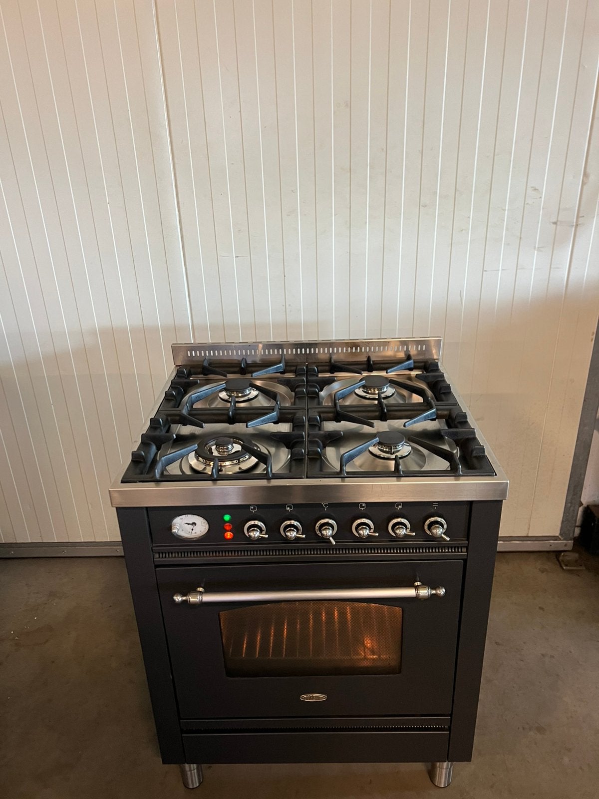 Luxe Boretti fornuis nostalgie 4 pits  - 70cm, Ophalen of Verzenden