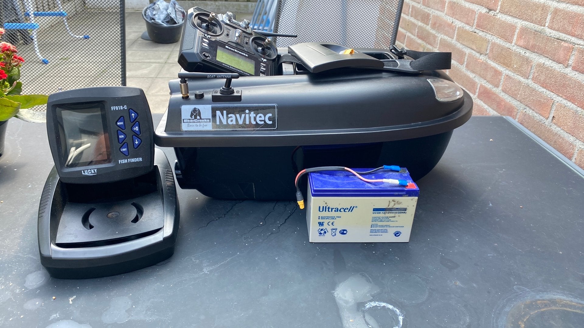 voerboot met gps autopilot en lucky dieptemeter, Watersport en Boten, Ophalen, Gebruikt, Overige typen