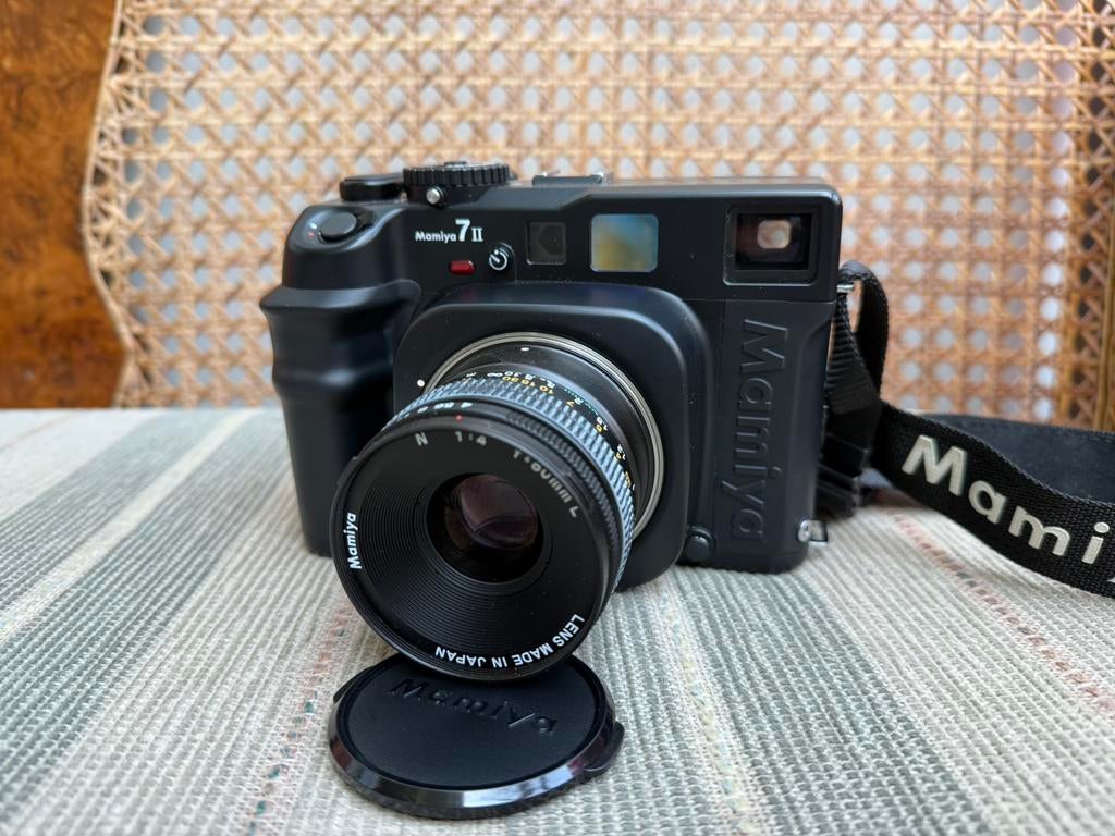 Nieuwstaat Mamiya 7 II 6x7 Medium Format 120 Film Camera, Audio, Tv en Foto, Fotocamera's Analoog, Ophalen of Verzenden, Zo goed als nieuw