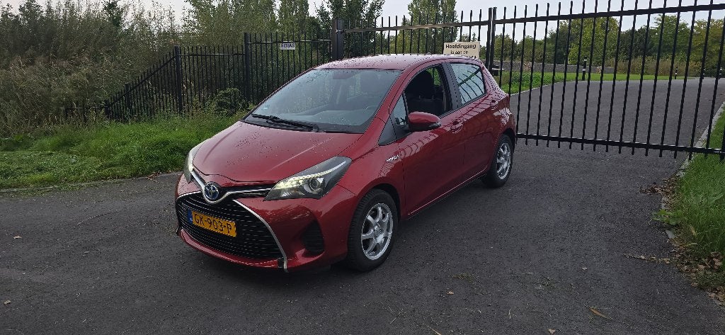 Toyota Yaris 1.5 Hybrid Automaat | 35.511 km | 2015