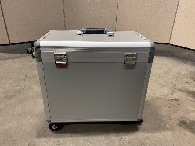 Transportkoffer voor beamer en laptop – 43x24x40 cm, 50st, Ophalen of Verzenden, Gebruikt, Overige instrumenten