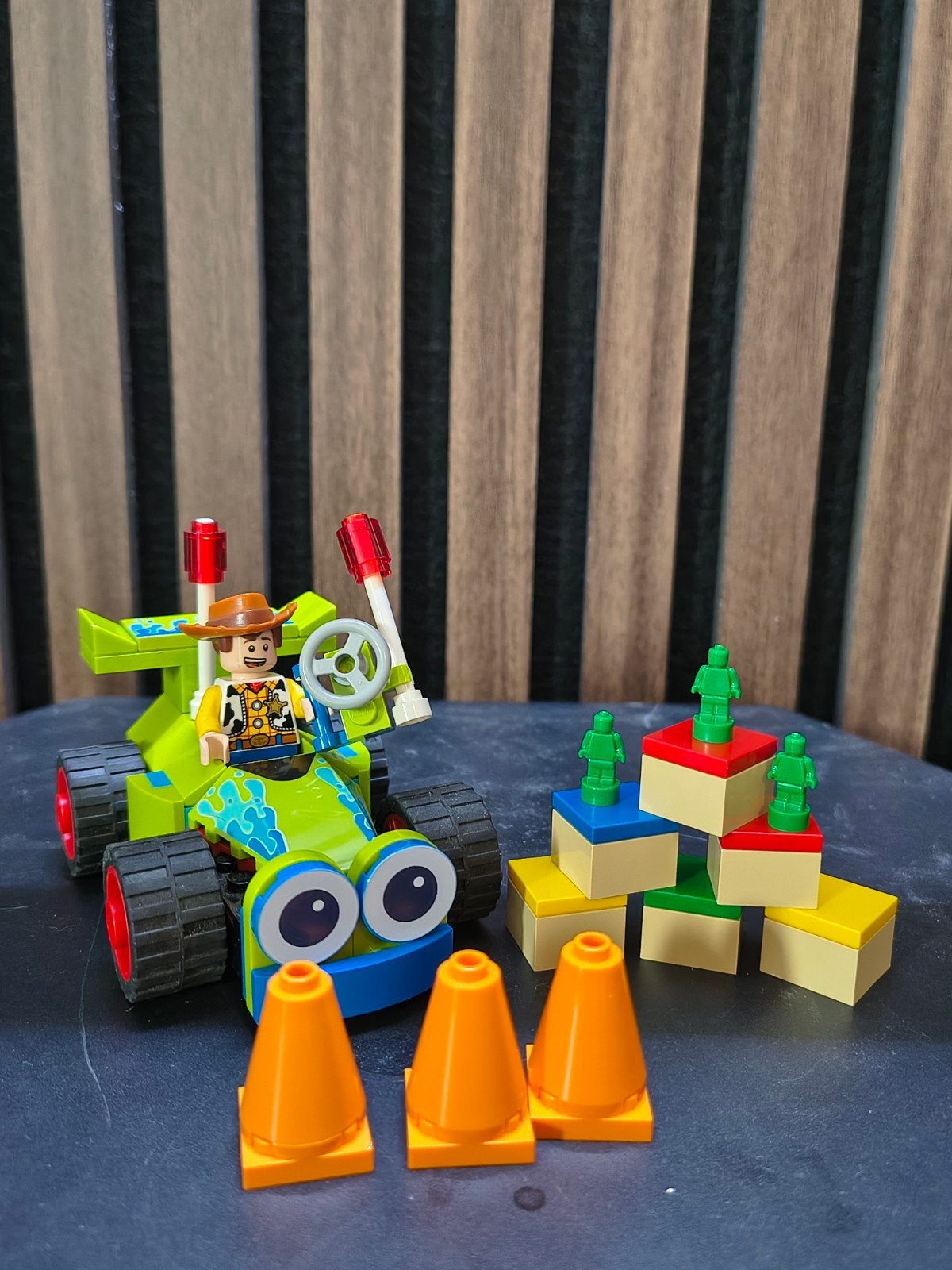 LEGO Toy Story 4 Woody & RC Buggy 10766 met instructieboekje, Ophalen of Verzenden, Zo goed als nieuw, Overige merken