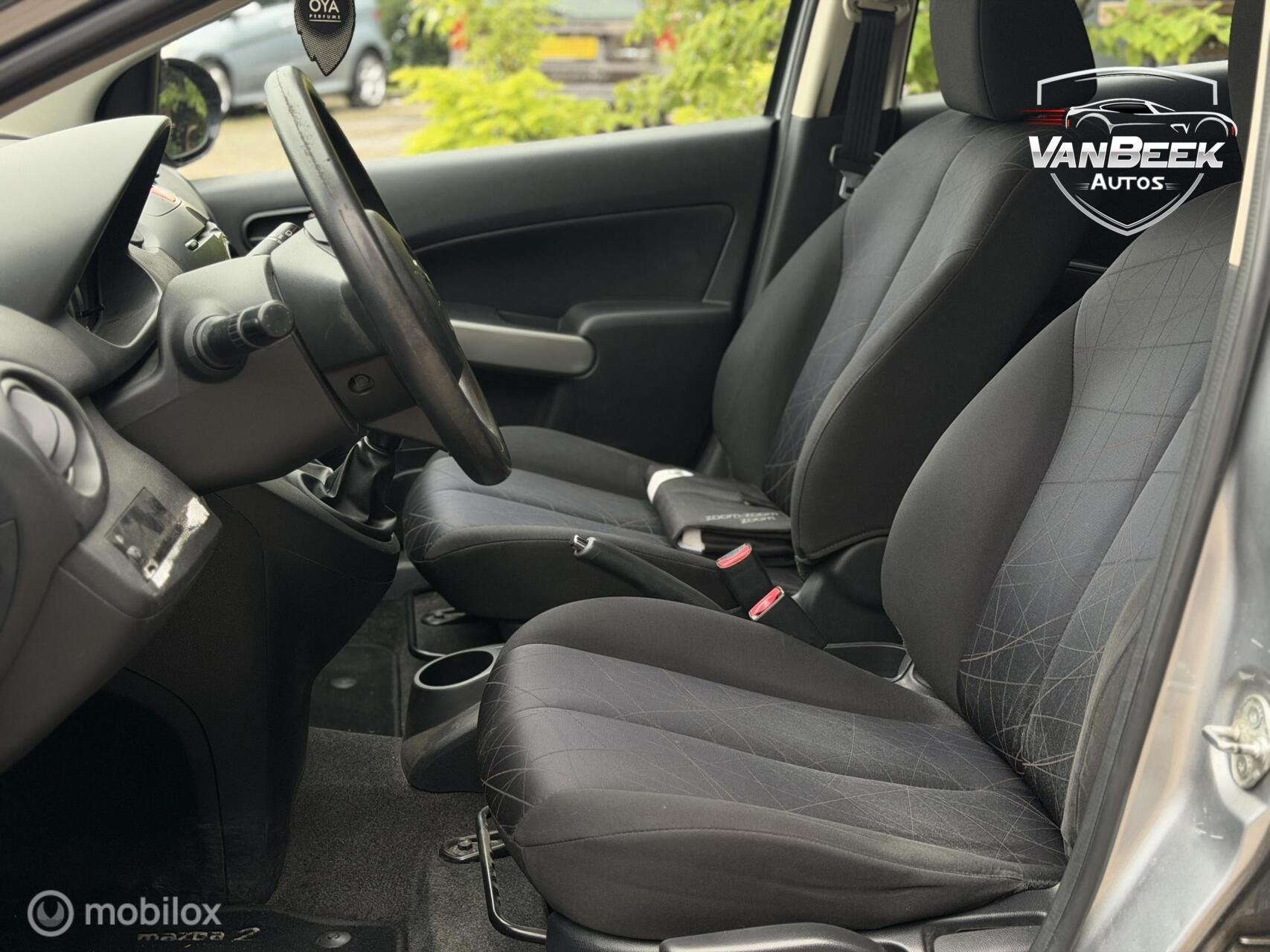 Mazda 2 1.3 BIFUEL Cool Apk Airco Trekhaak, Auto's, Mazda, Voorwielaandrijving, Euro 5, Gebruikt, 31 €/maand