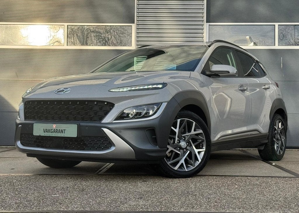 Hyundai Kona 1.6 GDI HEV Premium Sky |Head-up |Keyless |Pano