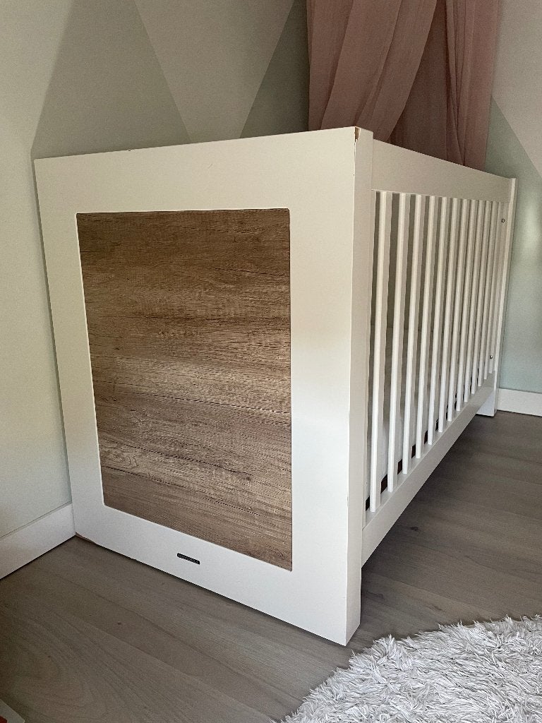 Ledikant Kidsmill Long Island wit / Oldwood 70 x 140 cm, Kinderen en Baby's, Ophalen, Gebruikt, Ledikant