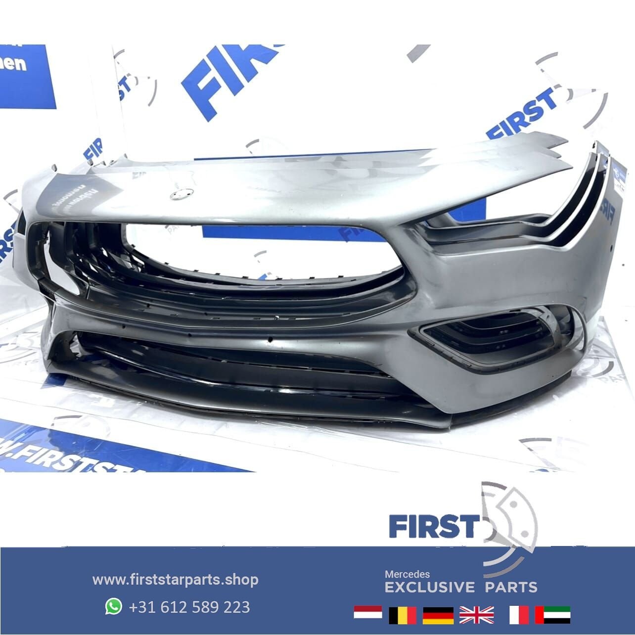 W118 BUMPER CLA AMG VOORBUMPER A1188853901 C118 ZWART WIT GR, Auto-onderdelen, Carrosserie en Plaatwerk, Bumper, Mercedes-Benz