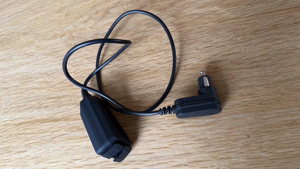 BMW Motorrad Dual USB-acculader (DIN-aansluiting), Verzenden, Zo goed als nieuw