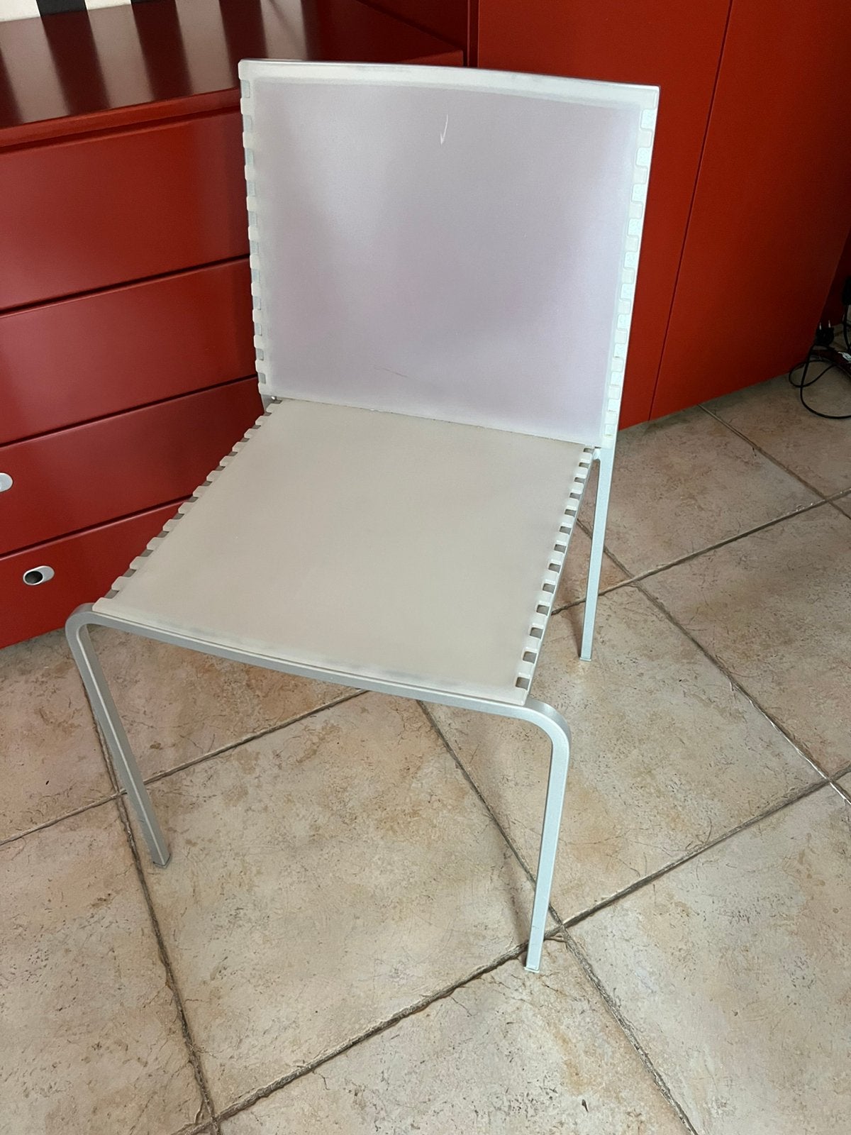Eetkamer Stoel Marco Maran, Ophalen, Gebruikt, Grijs, Eén