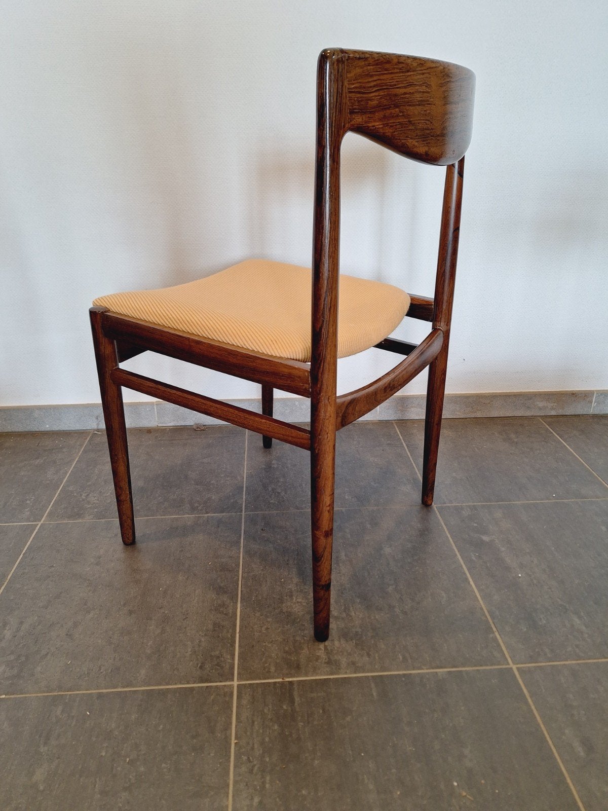 Foto 5 van vintage palissander stoelen midcentury
