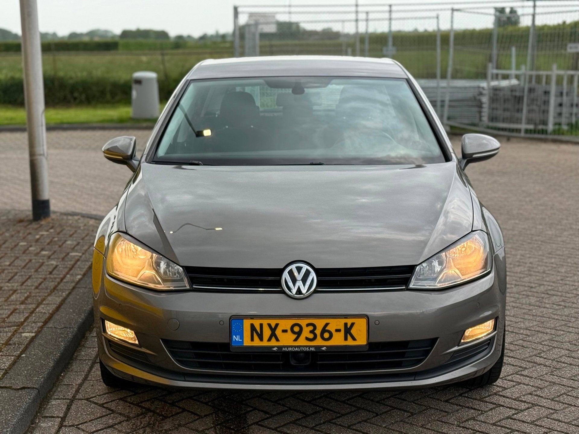 Volkswagen Golf 1.2 TSI BlueMotion ECC Airco Navi stoelverw, Voorwielaandrijving, Stof, Gebruikt, 4 cilinders