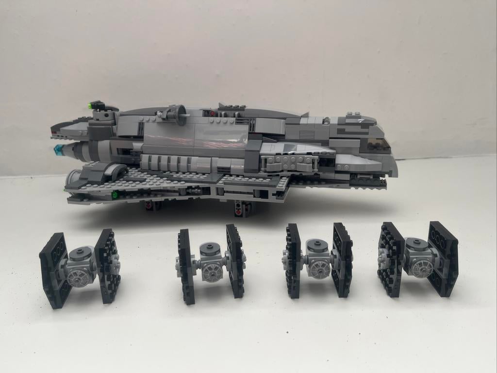Lego star wars 75106 imperial assault ship, Ophalen of Verzenden, Zo goed als nieuw, Actiefiguurtje