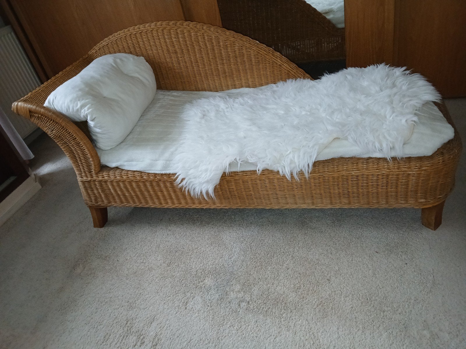 Routan Sofa, Huis en Inrichting, Banken | Sofa's en Chaises Longues, Ophalen, Eenpersoons, Minder dan 75 cm, 150 tot 200 cm