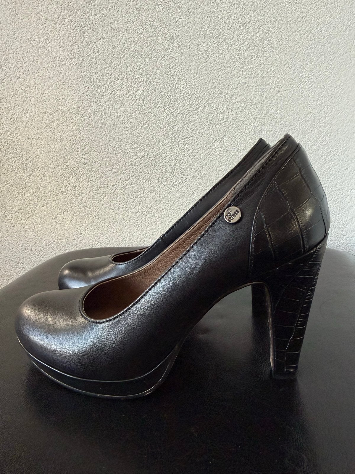 Zwarte leren No Stress pumps maat 38 zgan, Ophalen of Verzenden, Zo goed als nieuw, Zwart, Pumps
