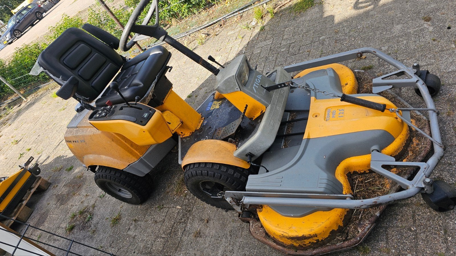 stiga park pro Stuurbekrachtiging enz zitmaaier frontmaaier, Ophalen, 50 cm of meer