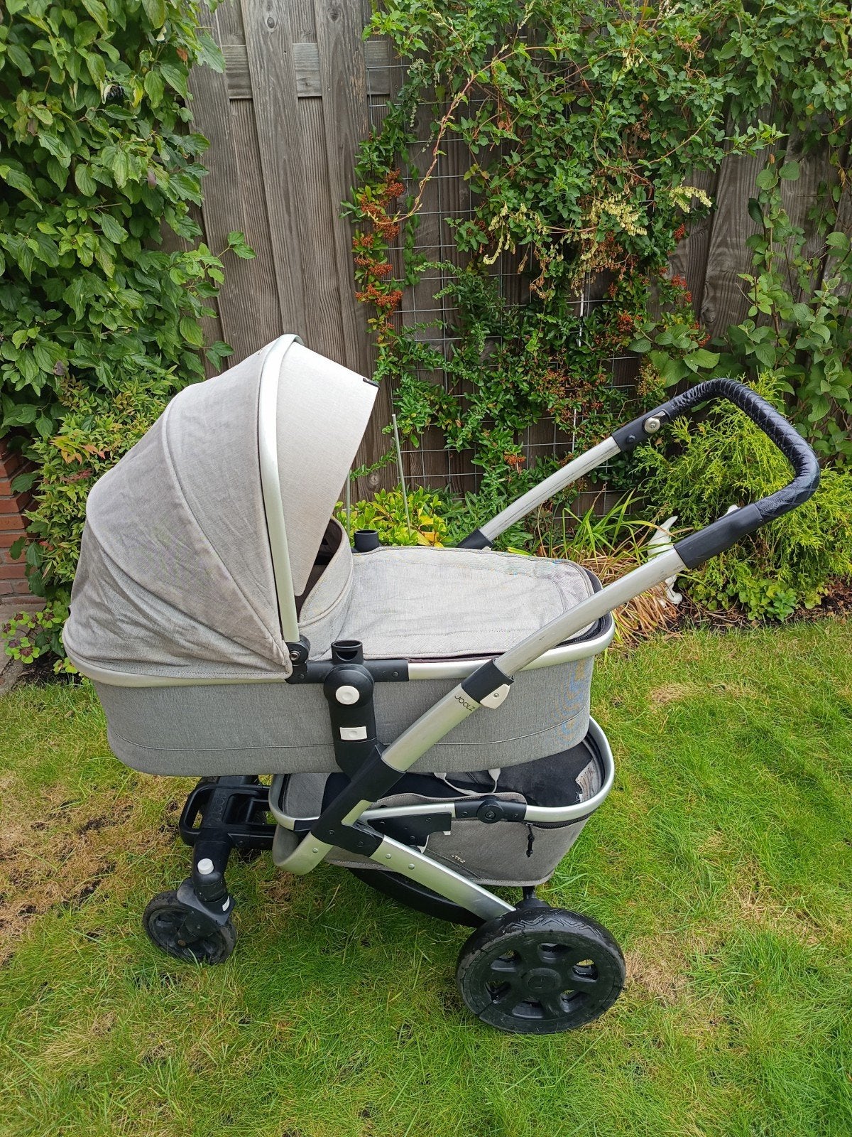 Joolz Geo2 Combiwagen met complete accessoires set, Gebruikt, Combiwagen, Met reiswieg, Ophalen