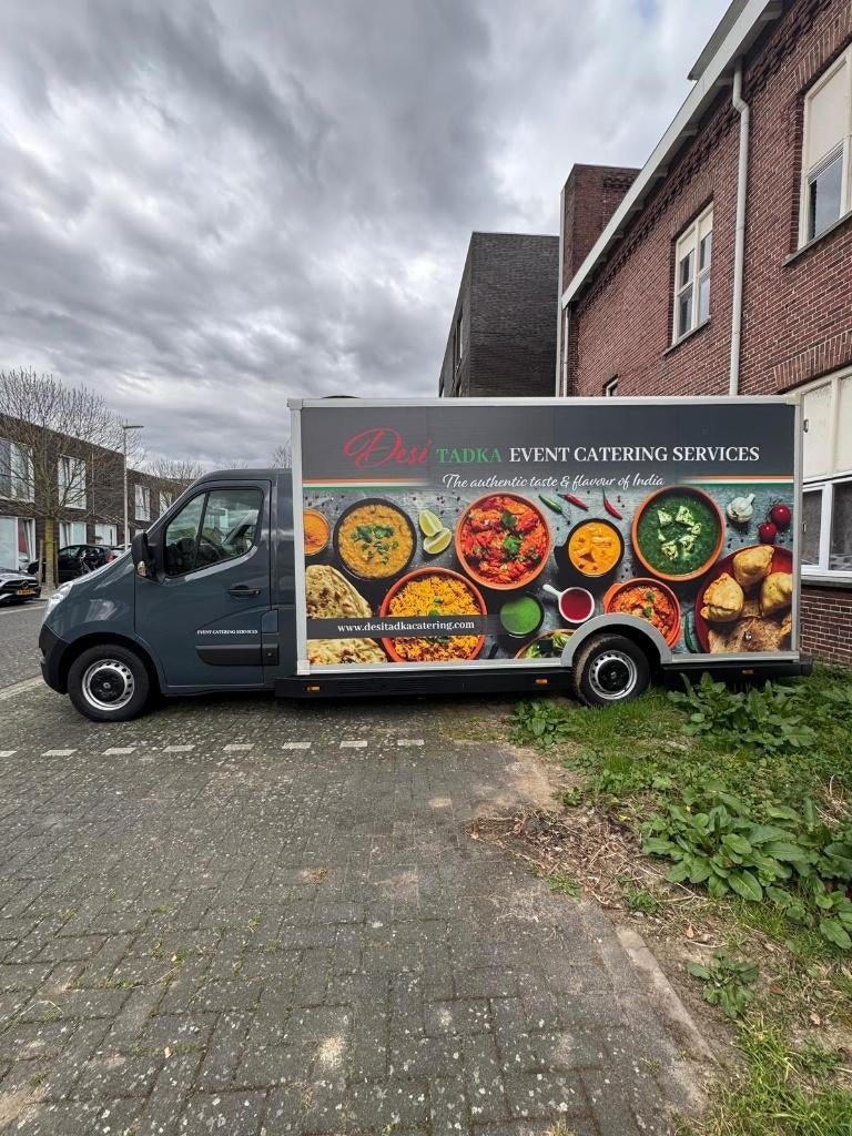 Renault Master 2016 - Foodtruck (verlengd model), Euro 5, Stof, Zwart, 4 cilinders