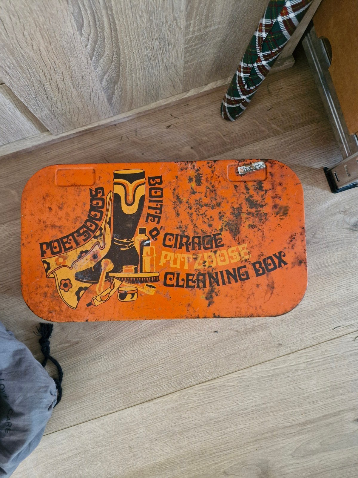 Vintage Poetsdoos / Cleaning Box - Oranje, Verzamelen, Blikken, Ophalen of Verzenden