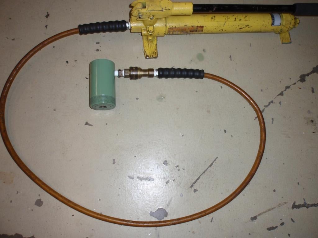Te koop Enerpac hydraulische pers met holle cilinder, Doe-het-zelf en Verbouw, Ophalen, Zo goed als nieuw