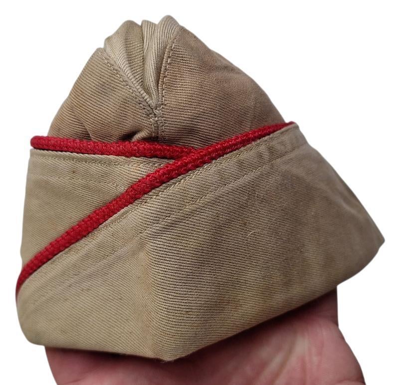 us ww2 summer artillery garison cap, Verzamelen, Militaria | Tweede Wereldoorlog, Ophalen of Verzenden, Amerika, Helm of Baret