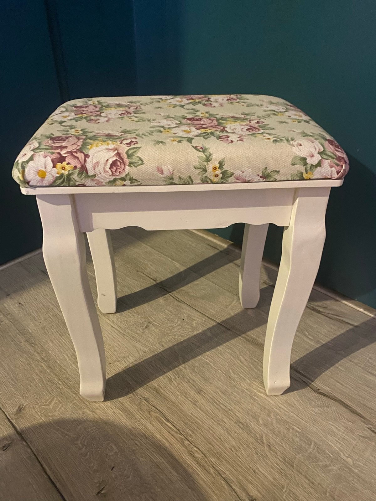 Charmant wit krukje met bloemenprint, Ophalen, Zo goed als nieuw, Hout