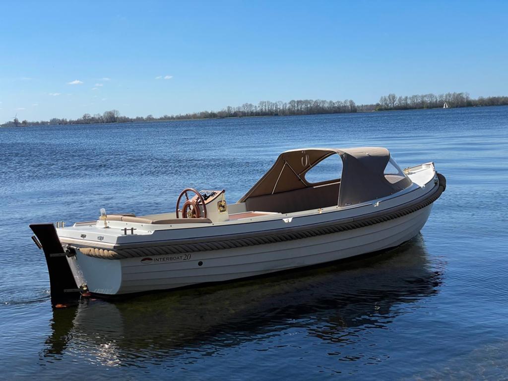Interboat 20 uit 2008, Ophalen, Binnenboordmotor, Interboat, Polyester