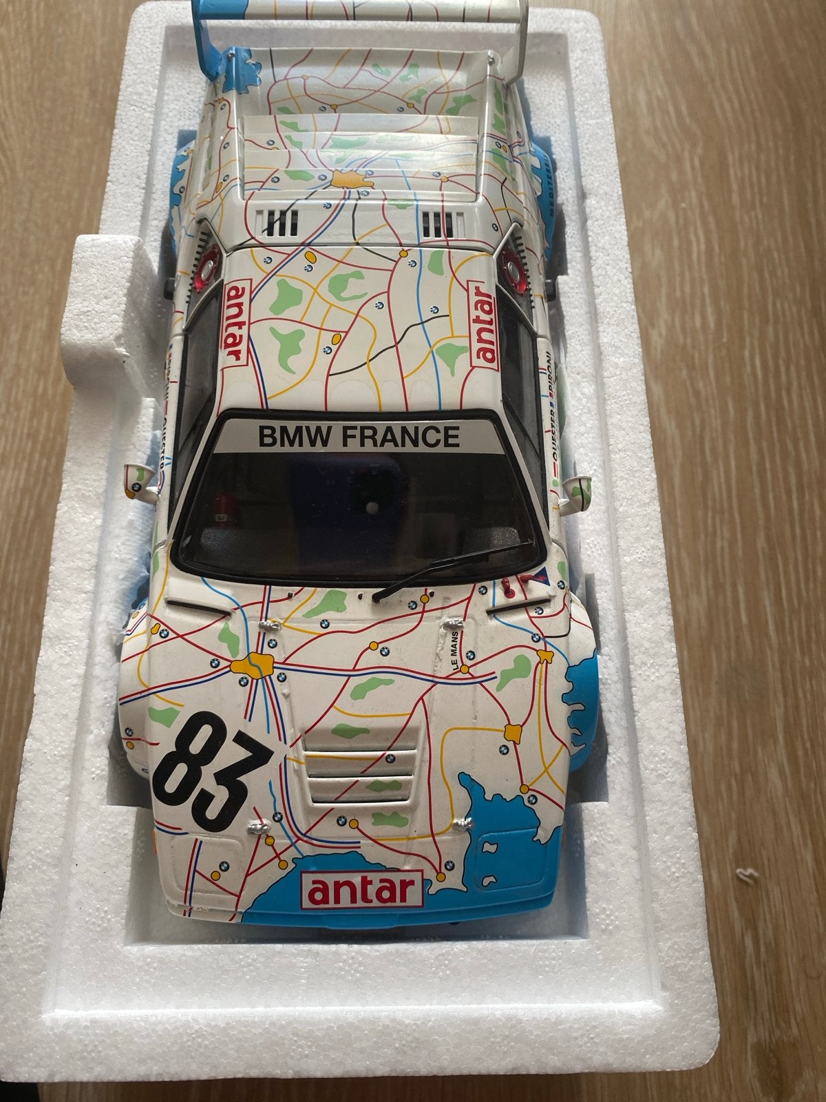 BMW M1 Procar '83 'Antar' schaalmodel, Ophalen of Verzenden, Zo goed als nieuw, Auto, Overige merken