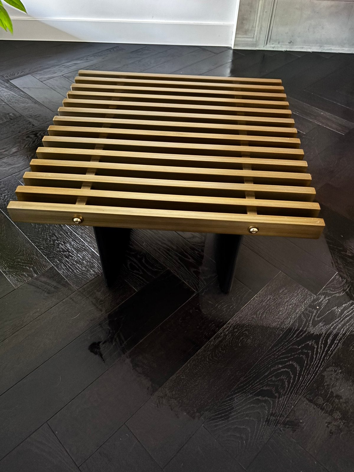 Eichholtz Vauclair Side Table inclusief glasplaat, Ophalen, 50 tot 100 cm, 50 tot 100 cm, Zo goed als nieuw