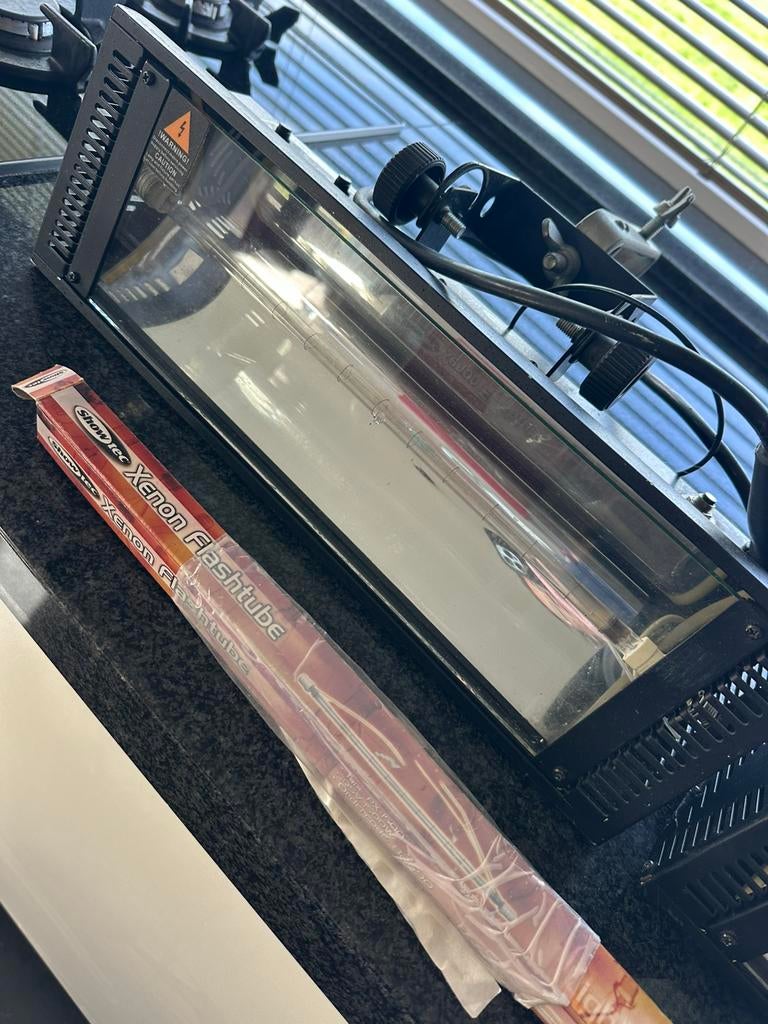 Showtec Jumbo Strobe dmx mk2,, Muziek en Instrumenten, Licht en Laser, Ophalen, Licht