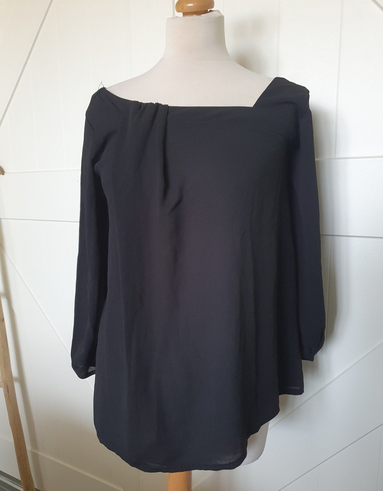 Zwarte off-shoulder blouse S/M, Kleding | Dames, Zwart, Zo goed als nieuw, Maat 36 (S), Millenium