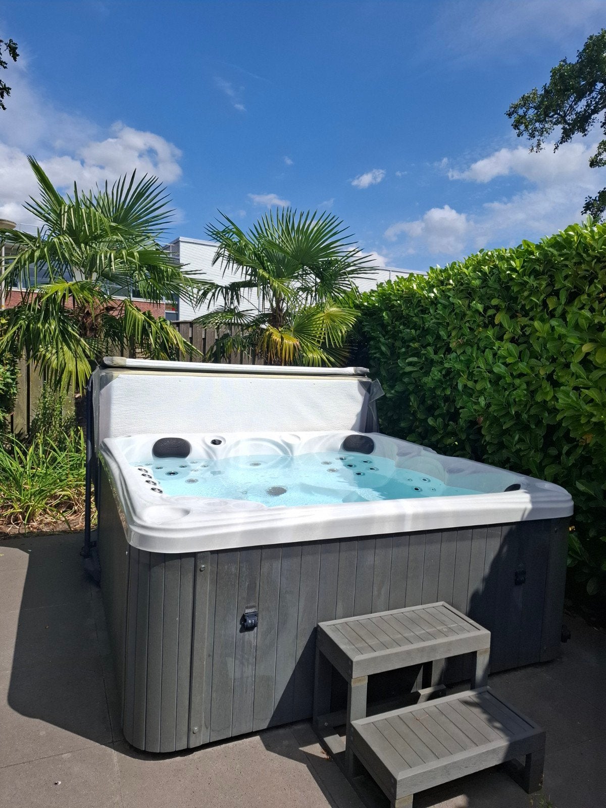 Spa Praise – 5 persoons jacuzzi (2022) + coverdeck & trapje, Ophalen, Gebruikt, Trap