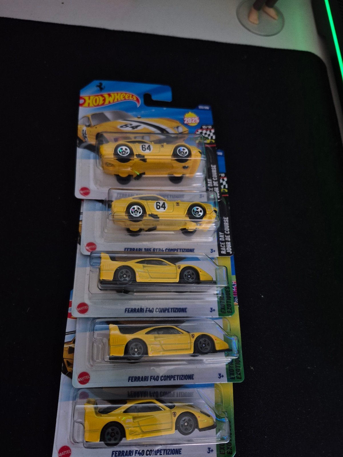 Hot Wheels Ferrari F40 & 365 GTB4 Competizione - 5 stuks, Ophalen, Nieuw, Auto