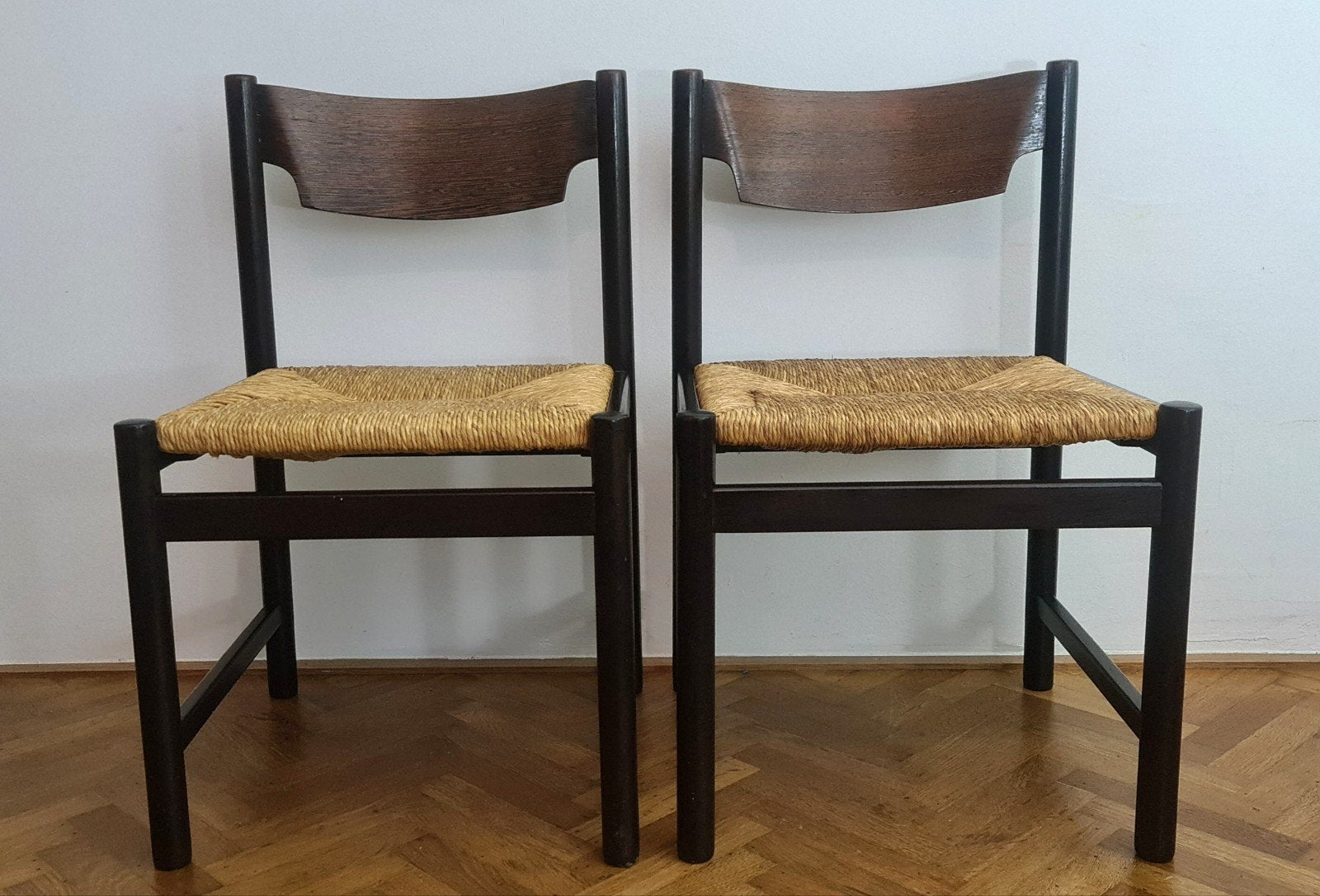 Twee vintage, design stoelen. Vico Magistretti, Ophalen, Twee