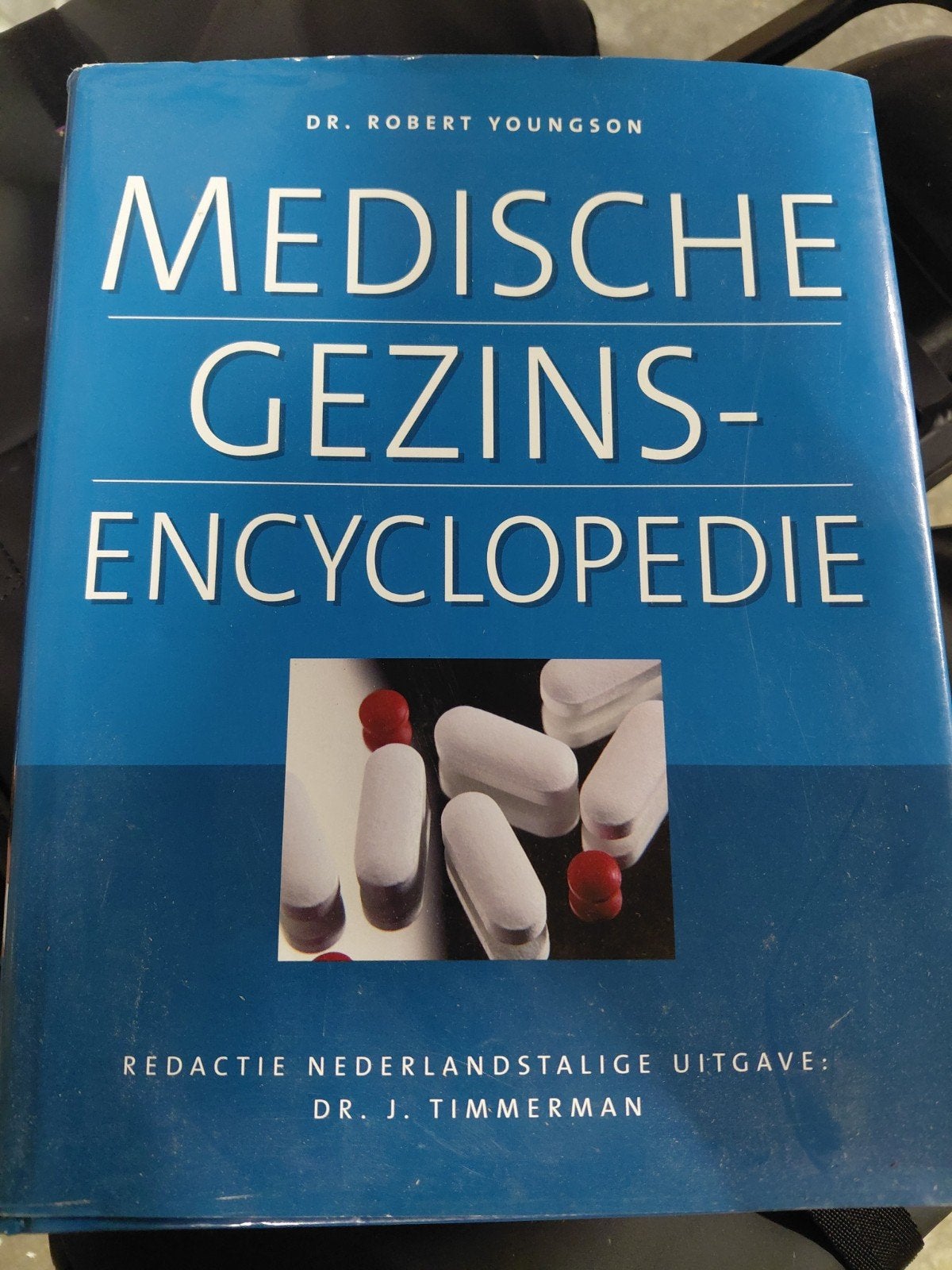 R. Youngson - De medische gezinsencyclopedie, Ophalen of Verzenden, Zo goed als nieuw, R. Youngson