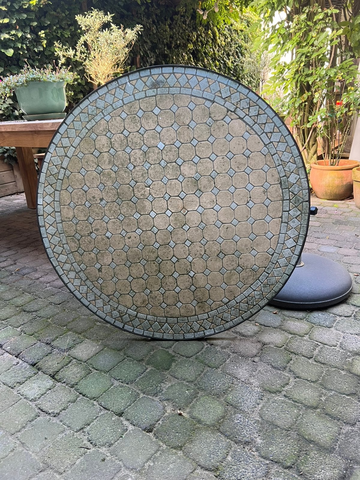 Rond Marokkaans Mozaïek tafelblad, Tuin en Terras, Ophalen, Gebruikt, Rond
