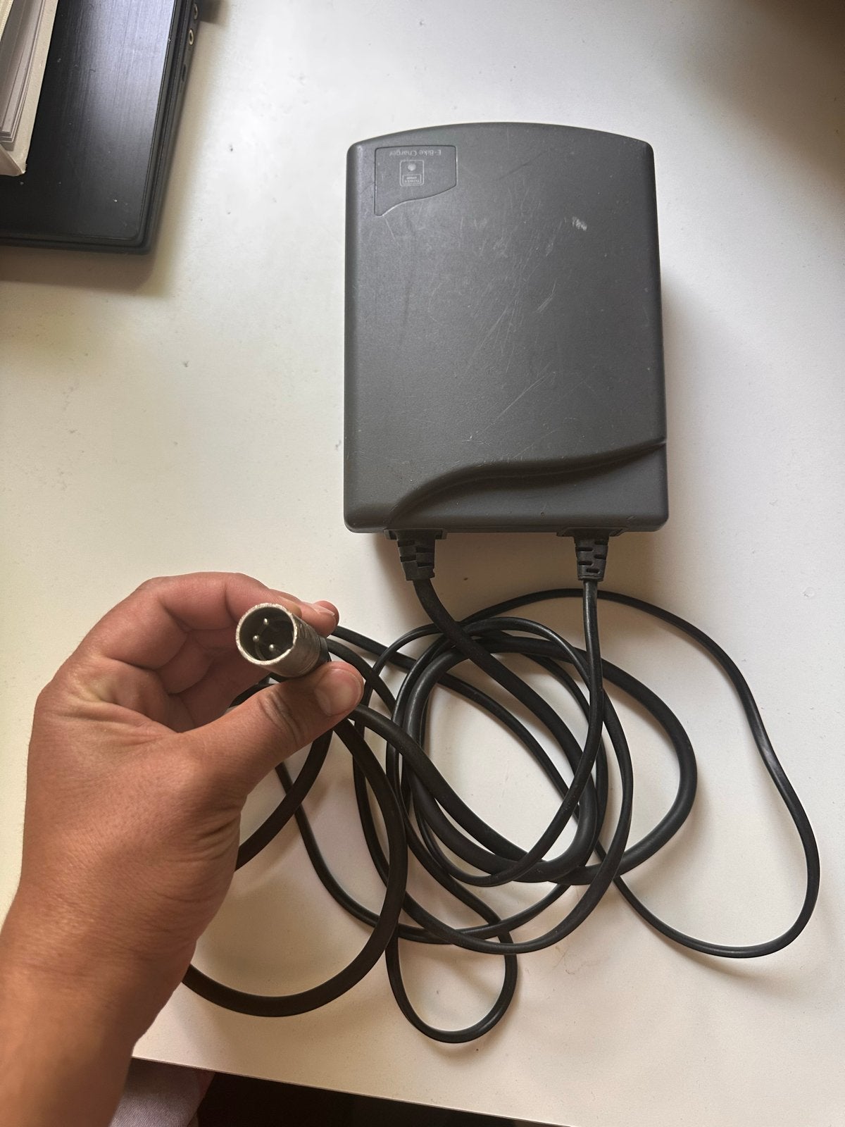 E-bike oplader Sparta Batavus Koga Hercules Tunturi, Fietsen en Brommers, Ophalen of Verzenden, Gebruikt