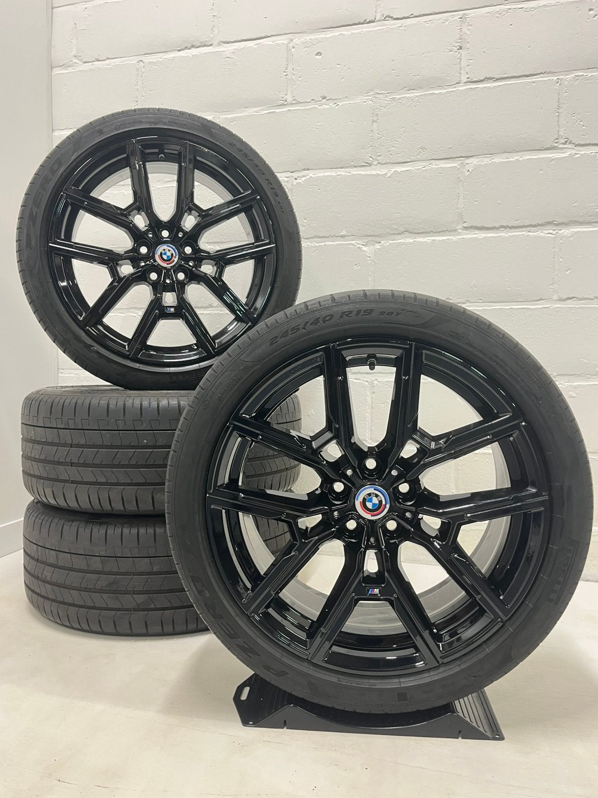 19 INCH BMW 859M BLACK ORIGINEEL 4 SERIE i4 G26 ZOMERSET, Auto-onderdelen, Ophalen, 19 inch, Zomerbanden, Banden en Velgen