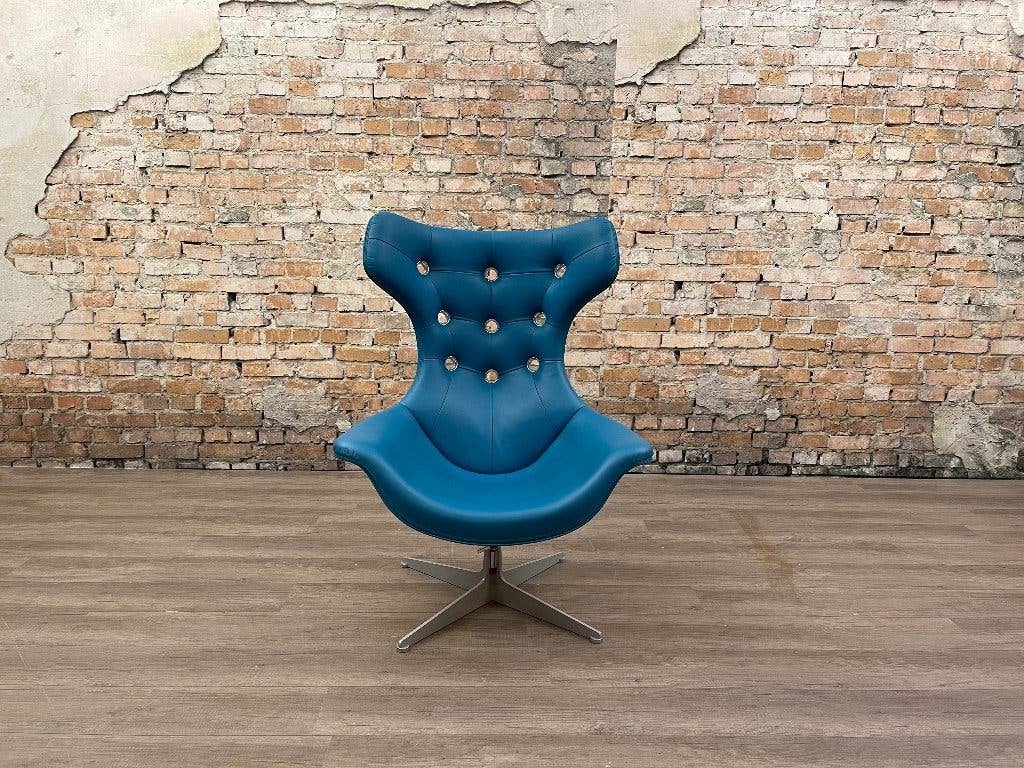 Poltrona Frau Regina Swivel Chair bij TheReSales, Ophalen, Design, 75 tot 100 cm, Zo goed als nieuw