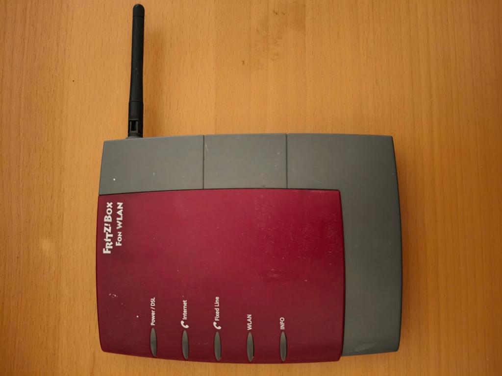 AVM FRITZ!Box Fon WLAN 7170 Router met modem, Ophalen of Verzenden, Gebruikt, Router met modem, AVM FRITZ!Box