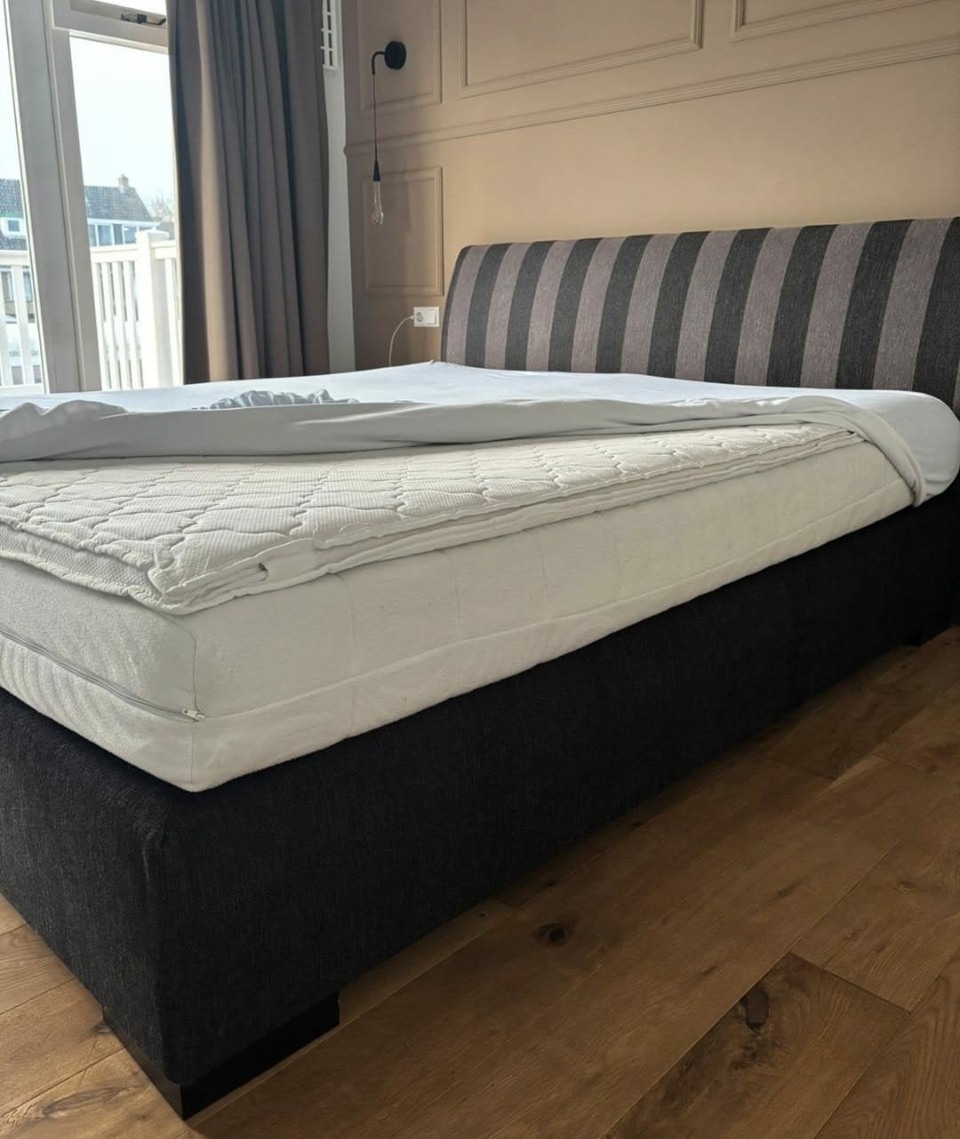 Bezorging is mogelijk 180x210 inzgs complete boxspring bed, 210 cm, Tweepersoons, Ophalen of Verzenden, Zo goed als nieuw