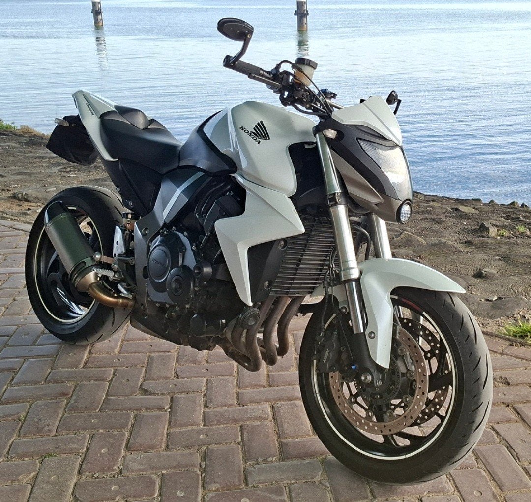 Honda CB1000R uit 2010   100 procent in orde!, Motoren, Motoren | Honda, LED Verlichting, 4 cilinders, Gebruikt, Particulier