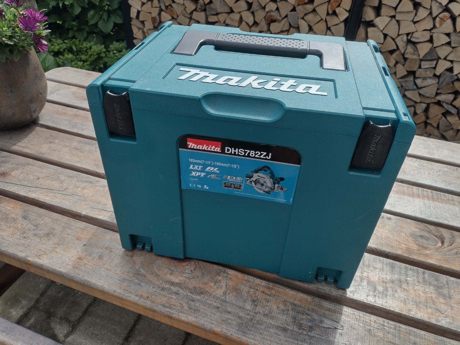 Makita MBox 4 met inlay, Ophalen
